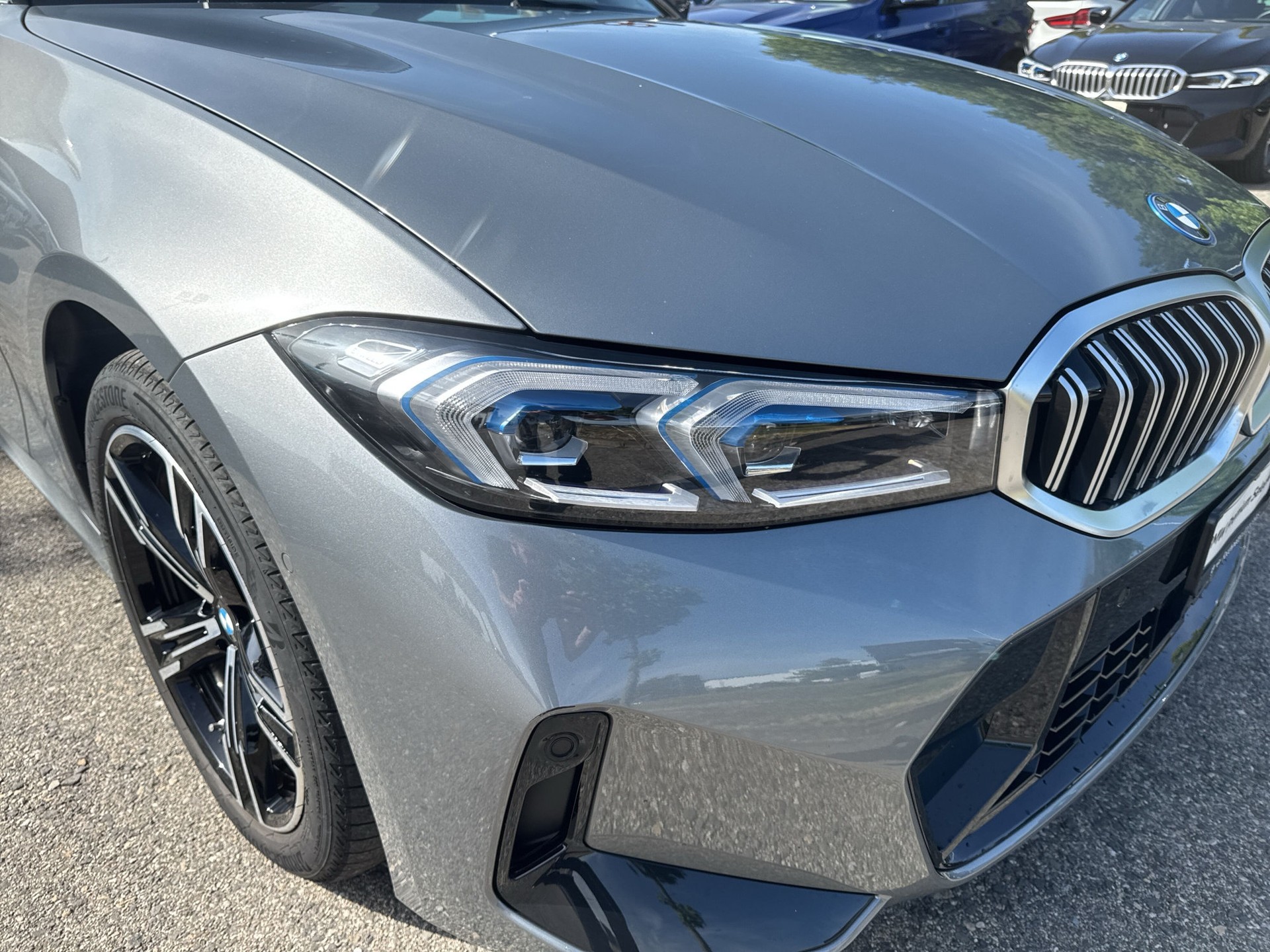 BMW 330e xDrive Steptronic M Sport - 18