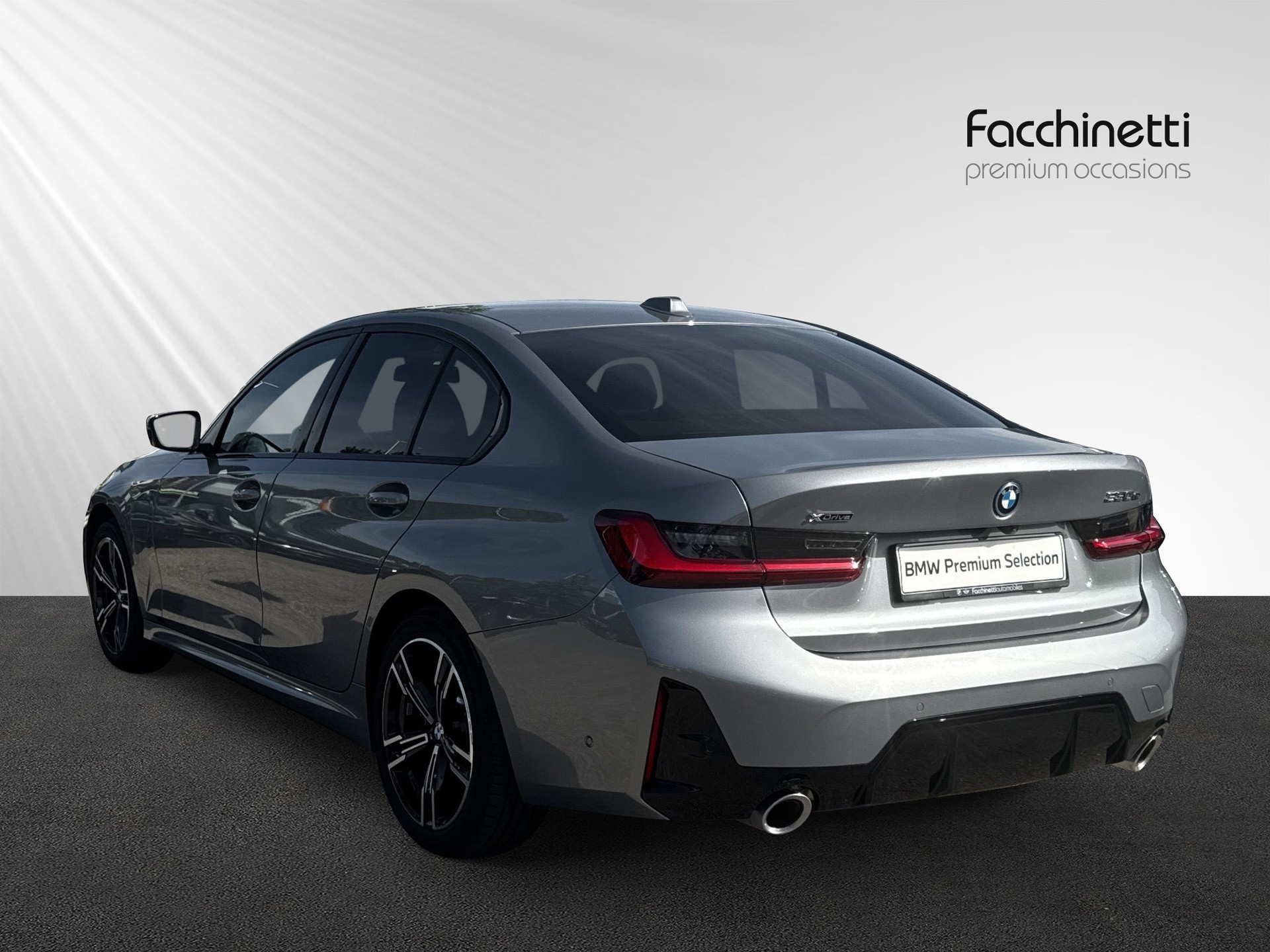 BMW 330e xDrive Steptronic M Sport - 3