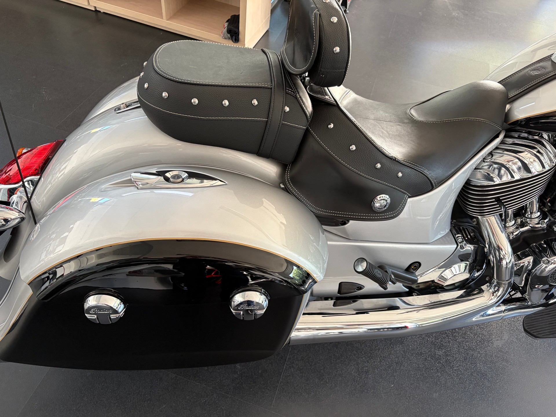 INDIAN Chieftain - 4