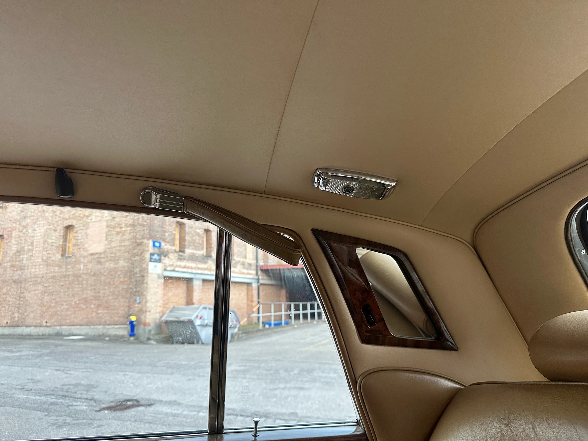 ROLLS-ROYCE Silver Wraith 20