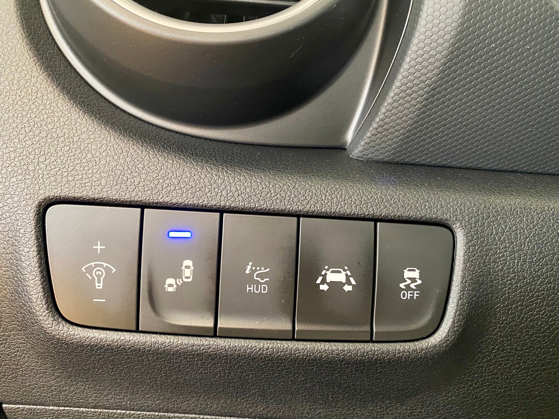 HYUNDAI Kona 1.0 T-GDi Vertex - 9