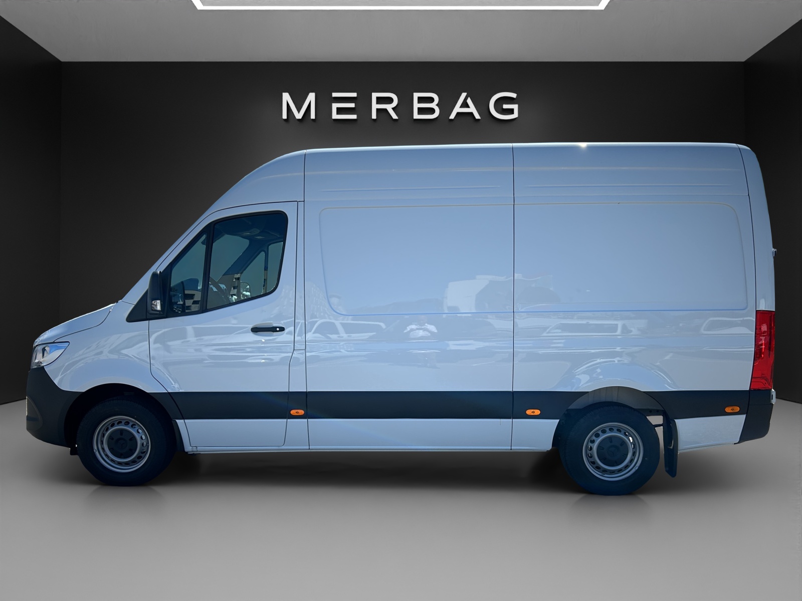 MERCEDES-BENZ Sprinter 317 CDI Standard 9G-TRONIC - 3