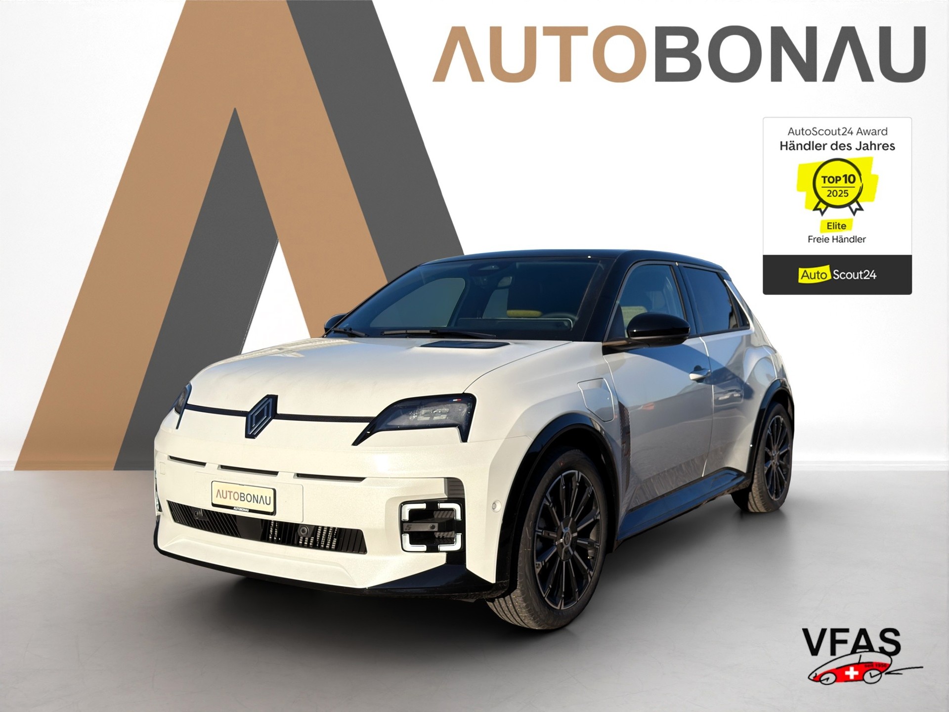 RENAULT R5 E-Tech Comfort Range iconic five