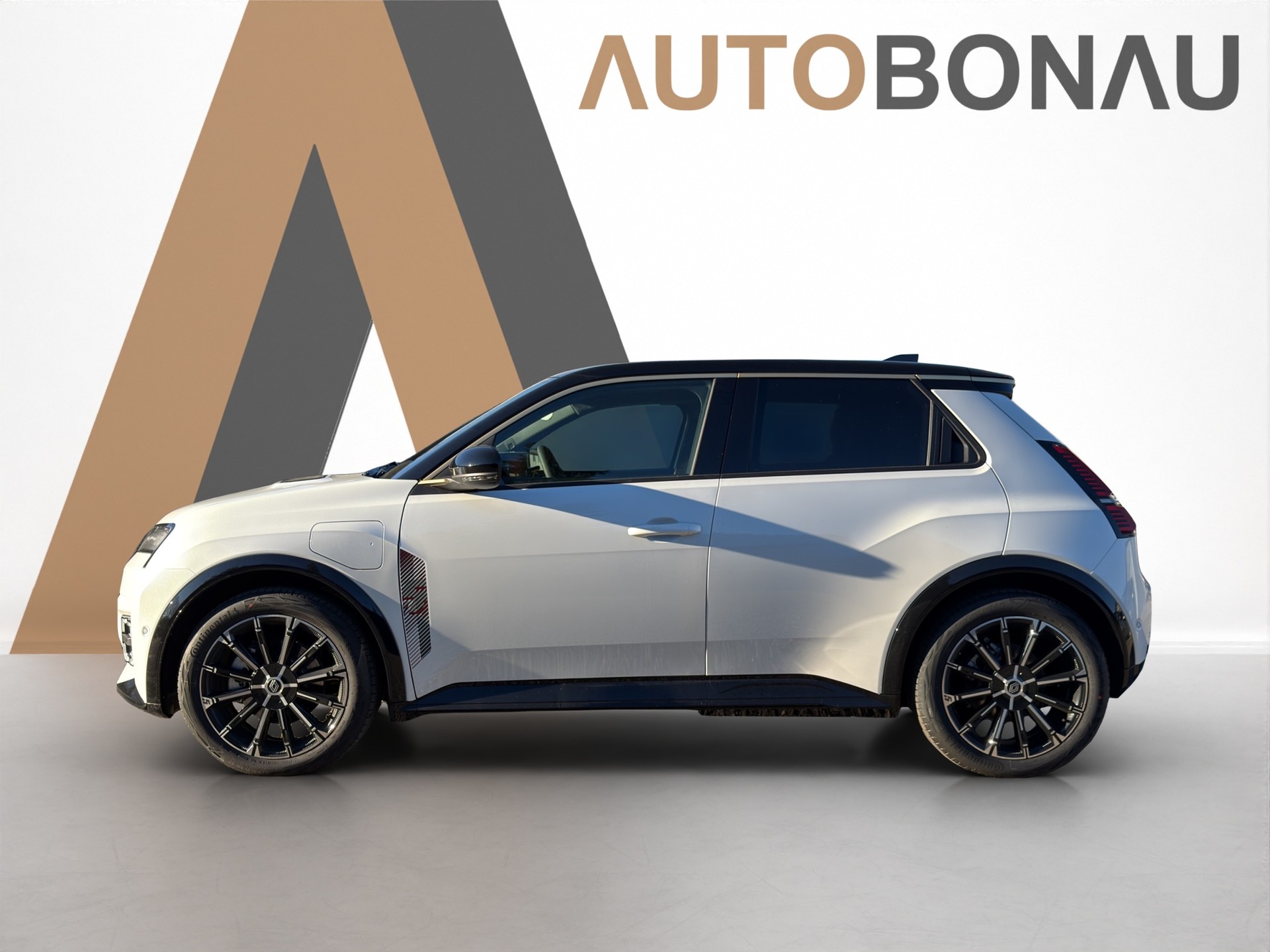 RENAULT R5 E-Tech Comfort Range iconic five - 2