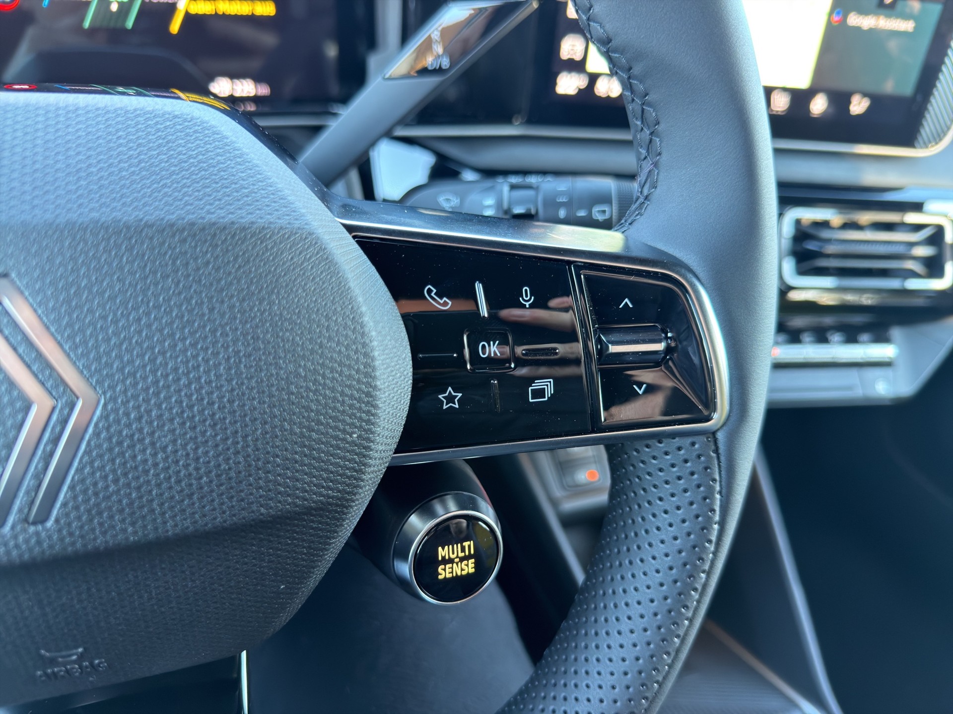 RENAULT R5 E-Tech Comfort Range iconic five - 25