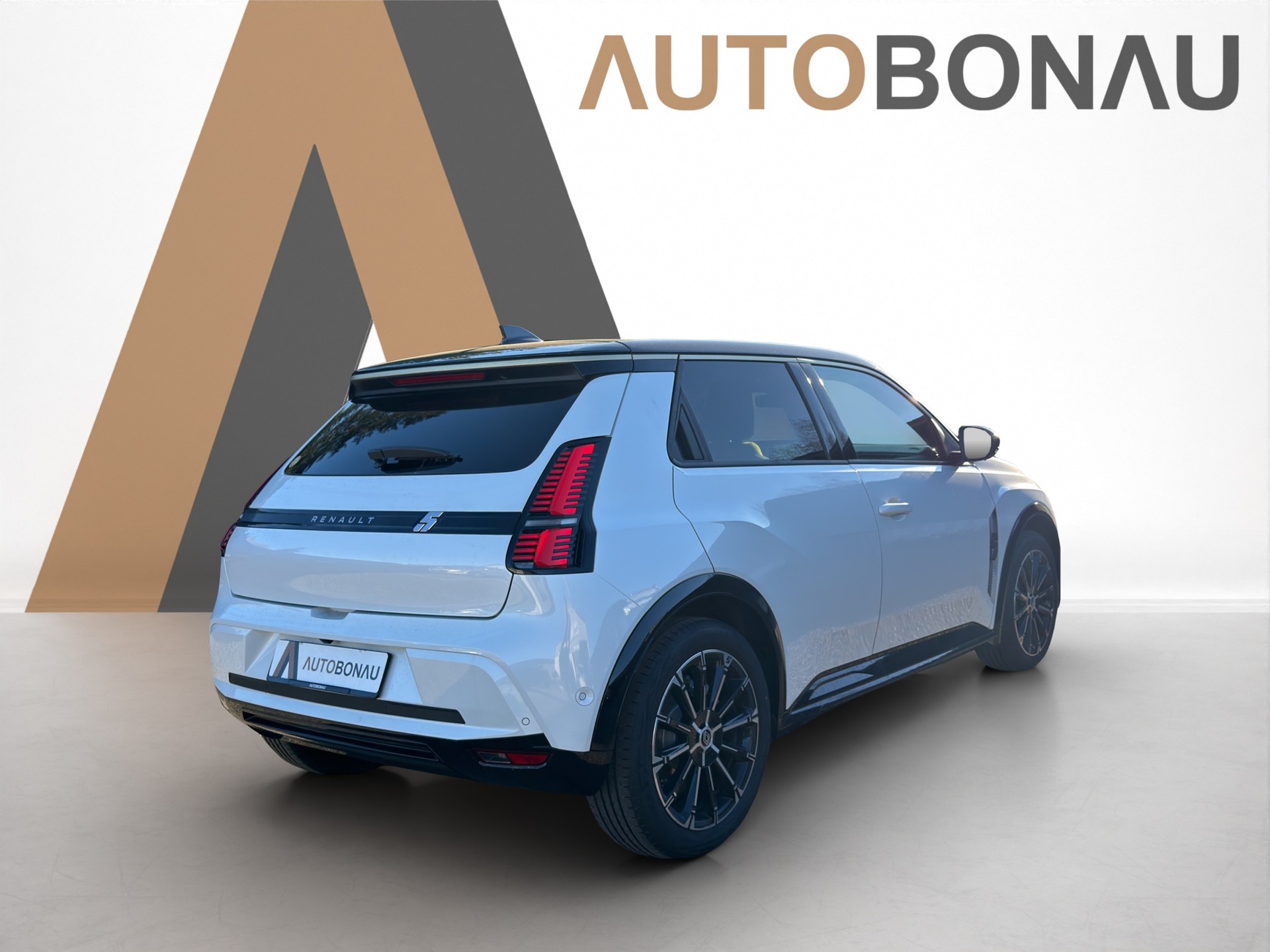 RENAULT R5 E-Tech Comfort Range iconic five - 5