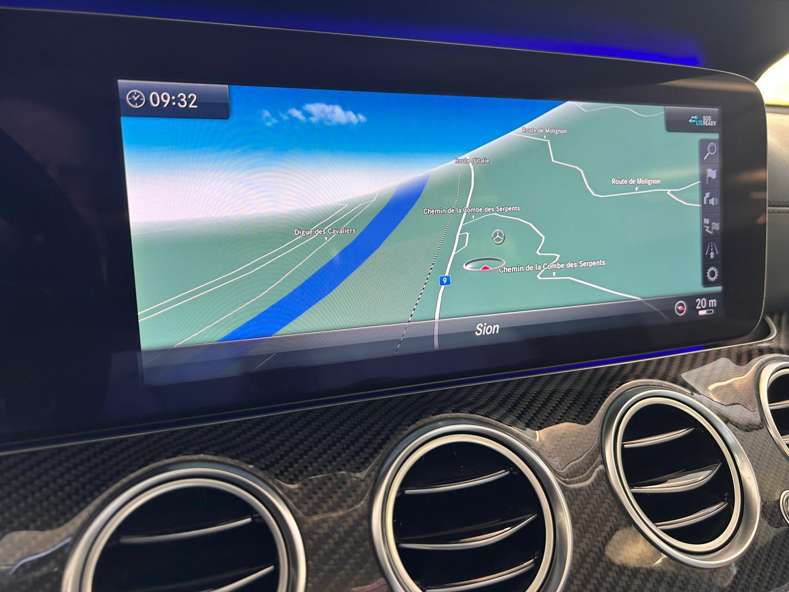 MERCEDES-BENZ E 63 AMG 4Matic - 15