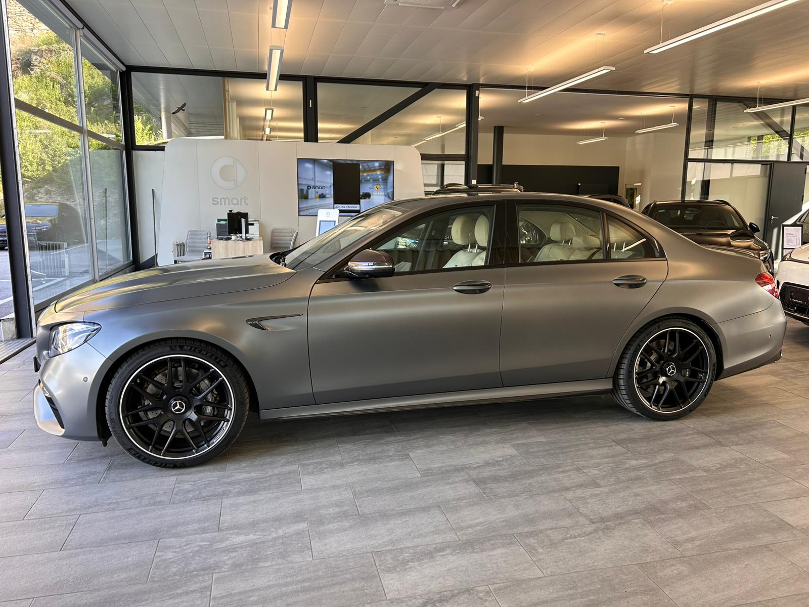 MERCEDES-BENZ E 63 AMG 4Matic - 2