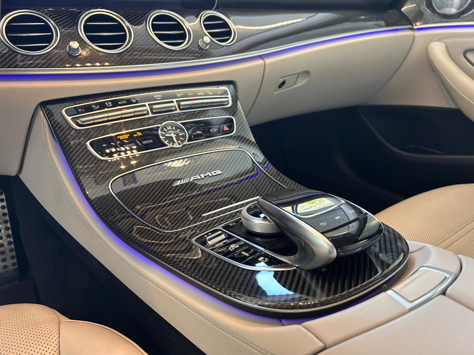 MERCEDES-BENZ E 63 AMG 4Matic - 24