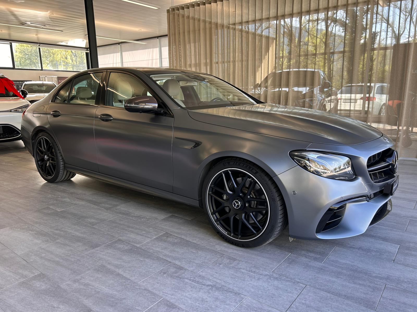 MERCEDES-BENZ E 63 AMG 4Matic - 7