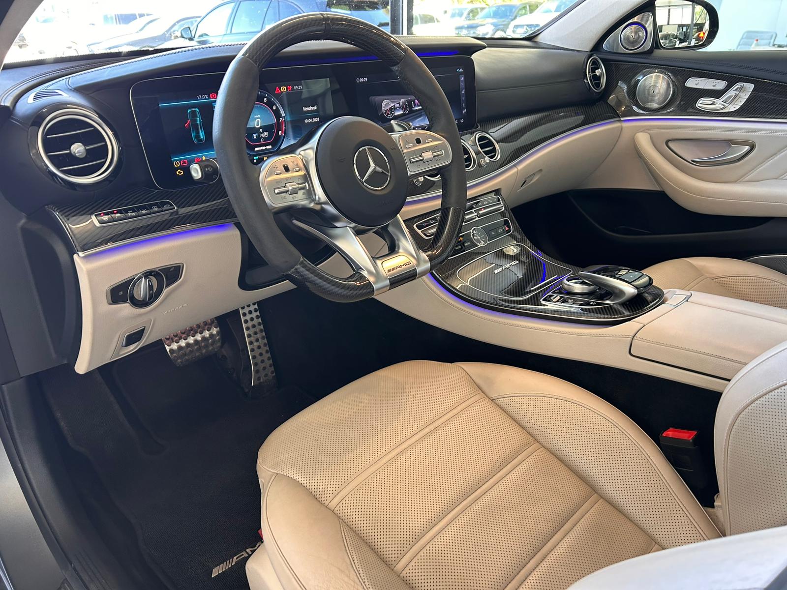 MERCEDES-BENZ E 63 AMG 4Matic - 10