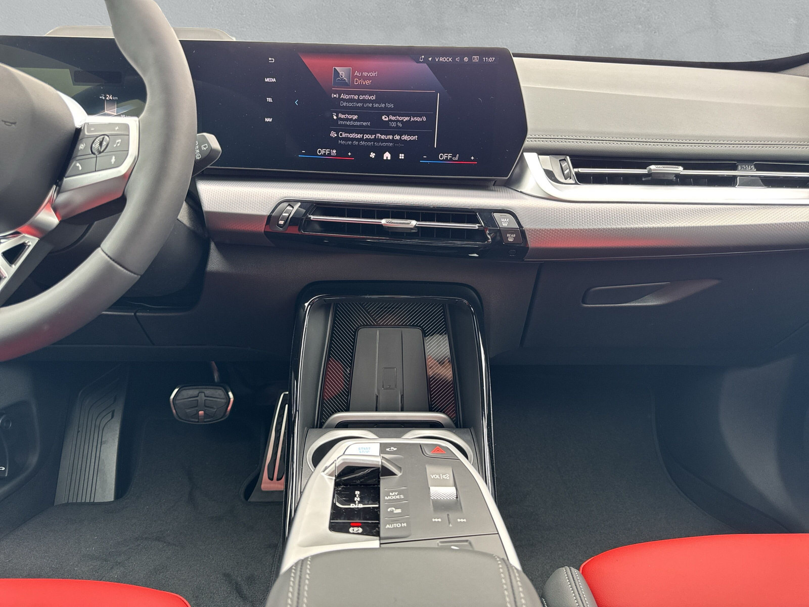 BMW iX1 eDrive 20 M Sport Pro - 17