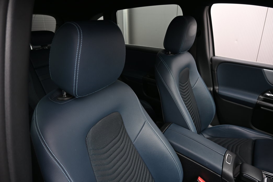 MERCEDES-BENZ B 180 d 7G-DCT - 6