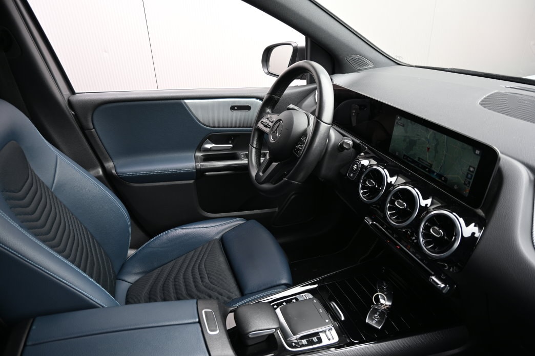 MERCEDES-BENZ B 180 d 7G-DCT - 7