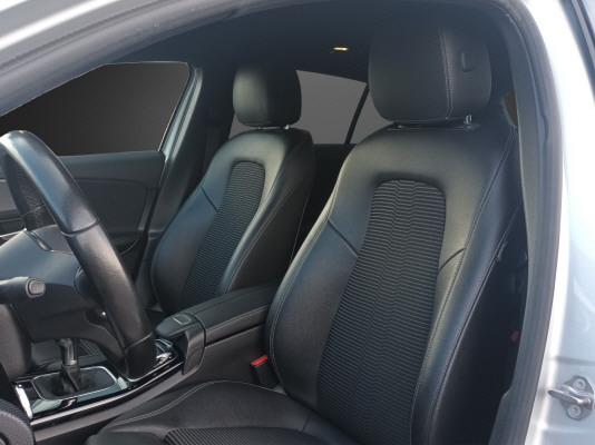 MERCEDES-BENZ A 200 Progressive - 7