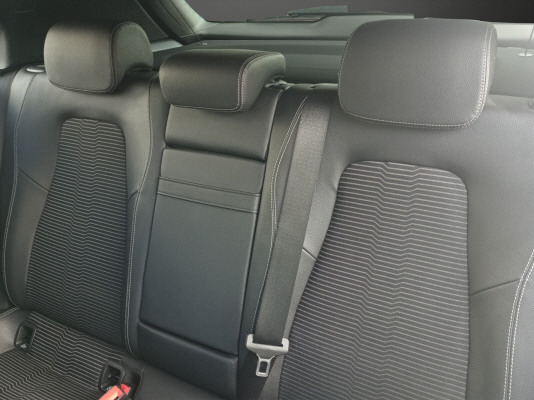 MERCEDES-BENZ A 200 Progressive - 10