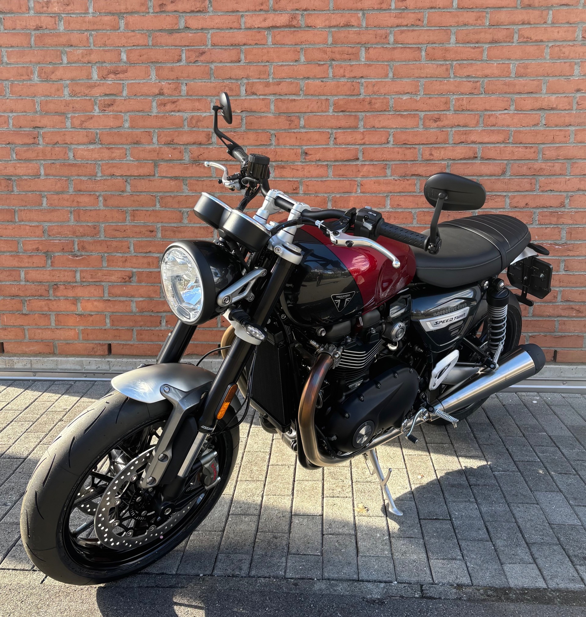 TRIUMPH Speed Twin 1200 - 4