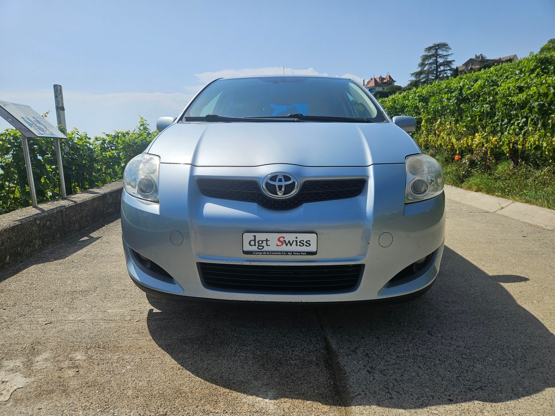 TOYOTA Auris 1.6 Linea Sol - 2