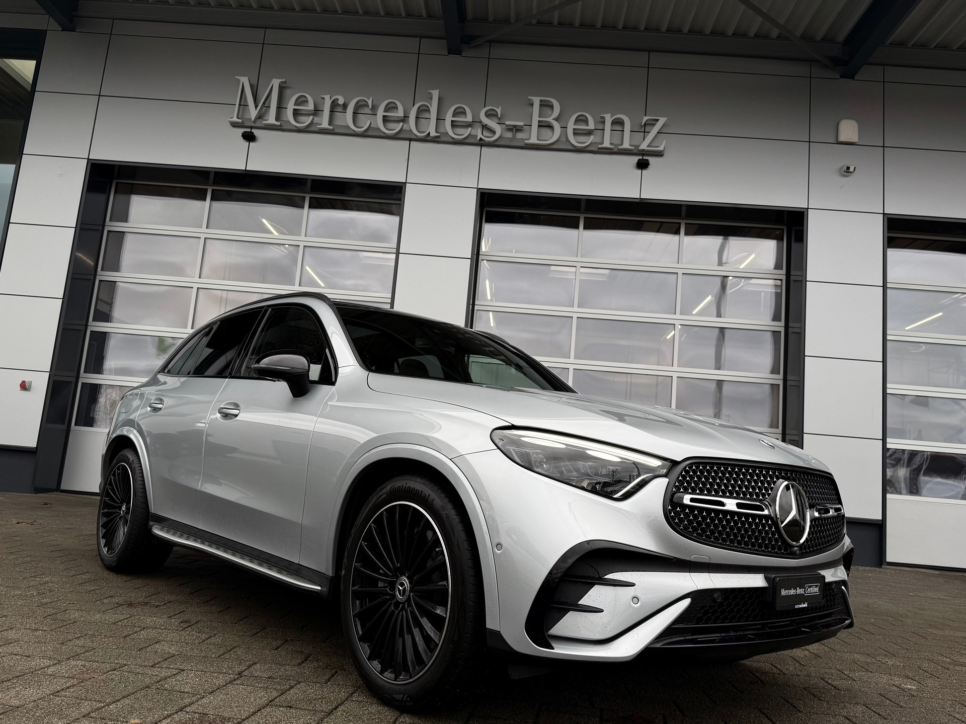 MERCEDES-BENZ GLC 220 d AMG Line 4Matic 9G-Tronic