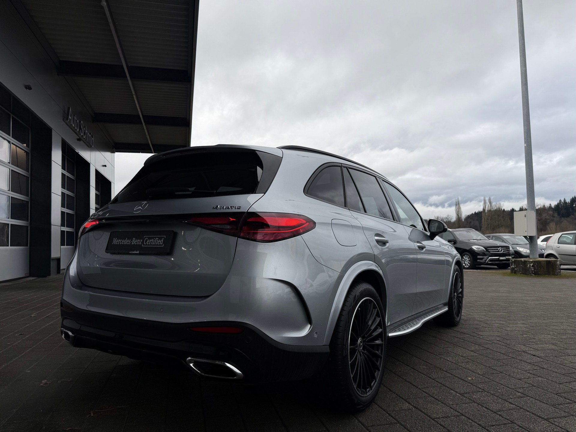 MERCEDES-BENZ GLC 220 d AMG Line 4Matic 9G-Tronic - 2