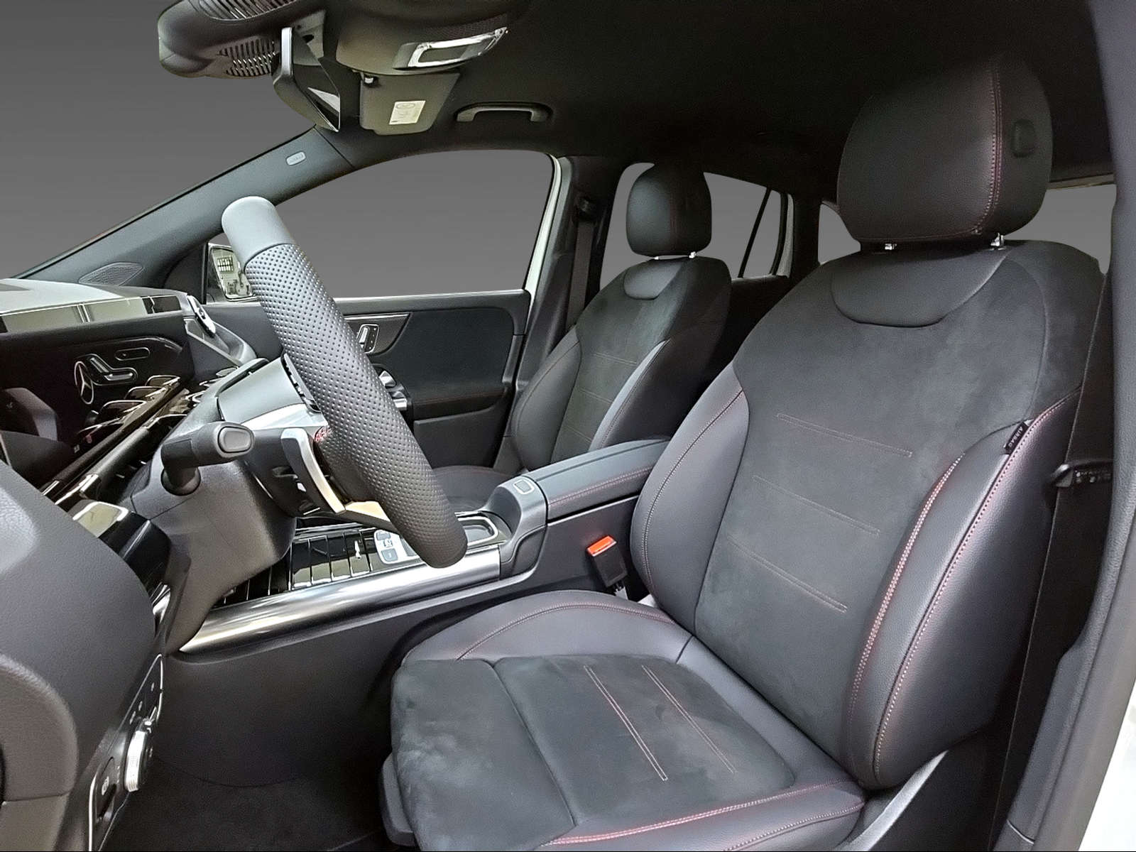 MERCEDES-BENZ GLA 250 4Matic Swiss Star - 11