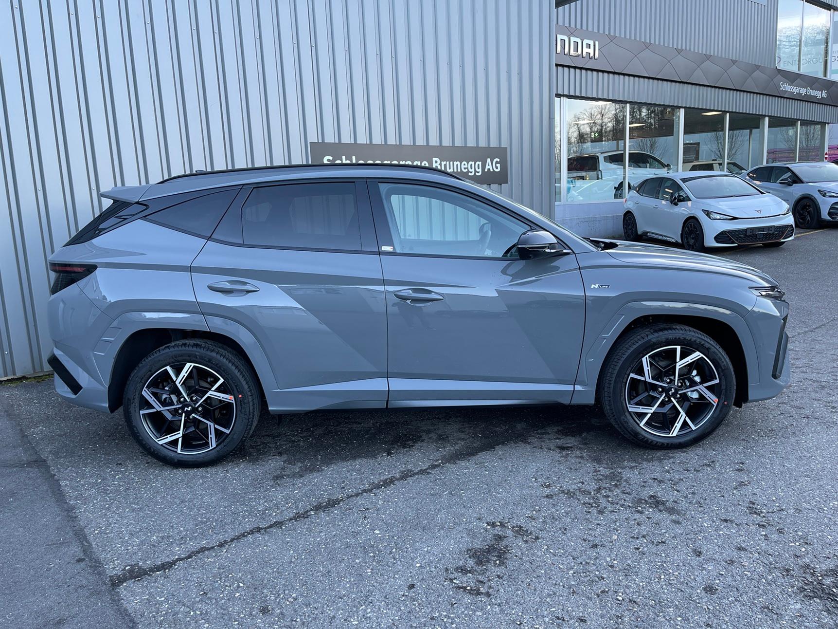 HYUNDAI Tucson 1.6 T-GDi HEV N-Line 4WD - 2