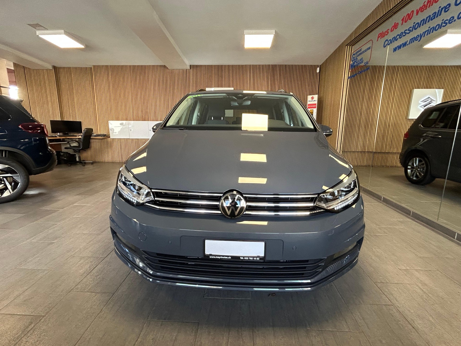 VW Touran 1.5 TSI Comfortline DSG 7 PLACES/7PLATZ - 4