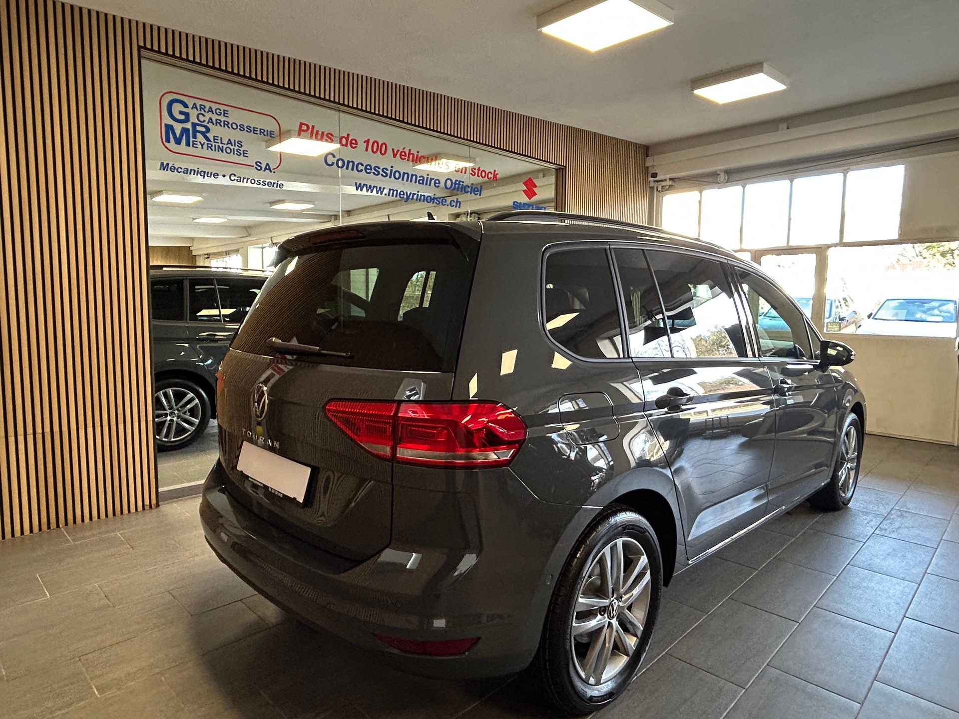 VW Touran 1.5 TSI Comfortline DSG 7 PLACES/7PLATZ - 10