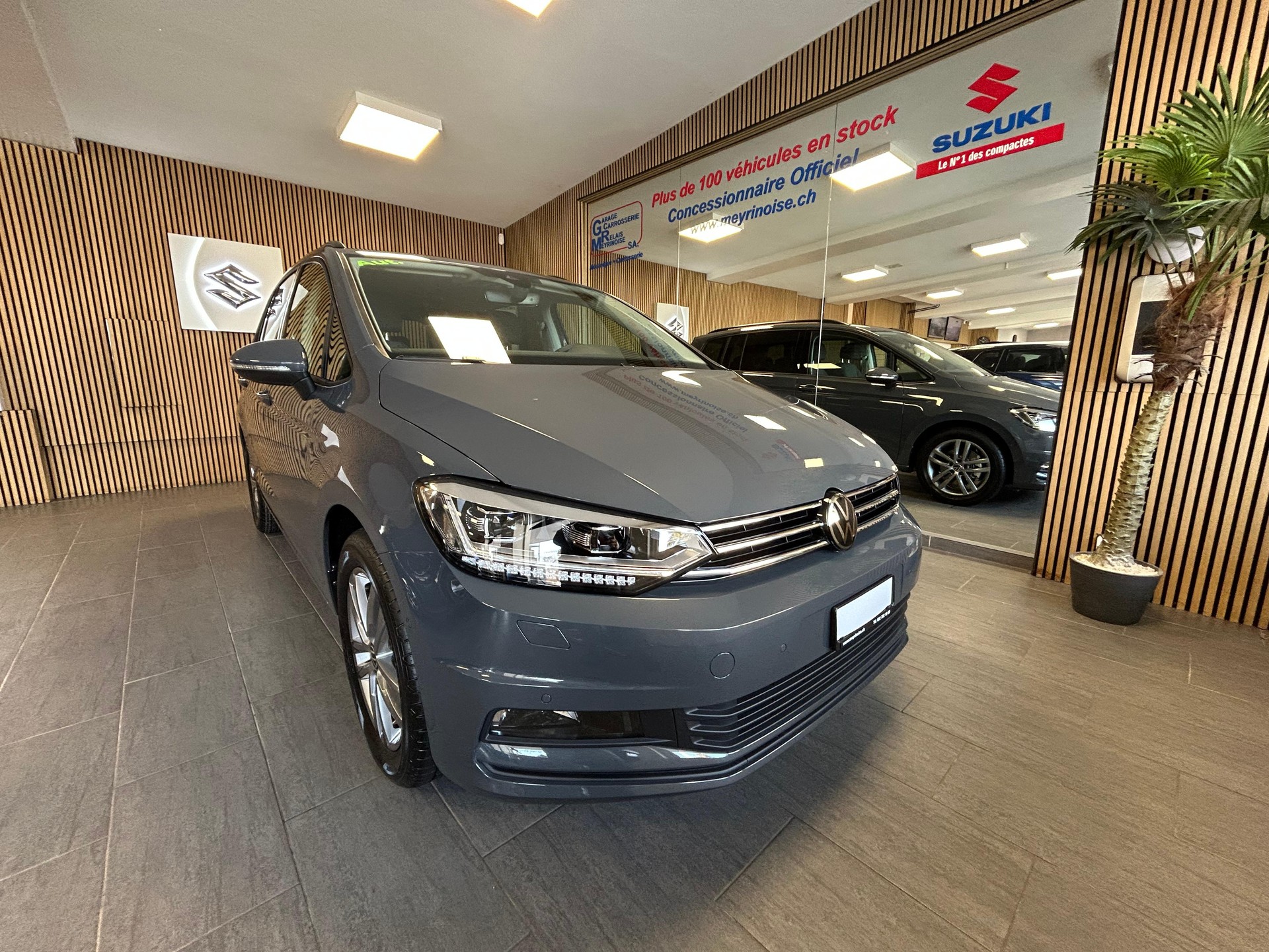 VW Touran 1.5 TSI Comfortline DSG 7 PLACES/7PLATZ - 3