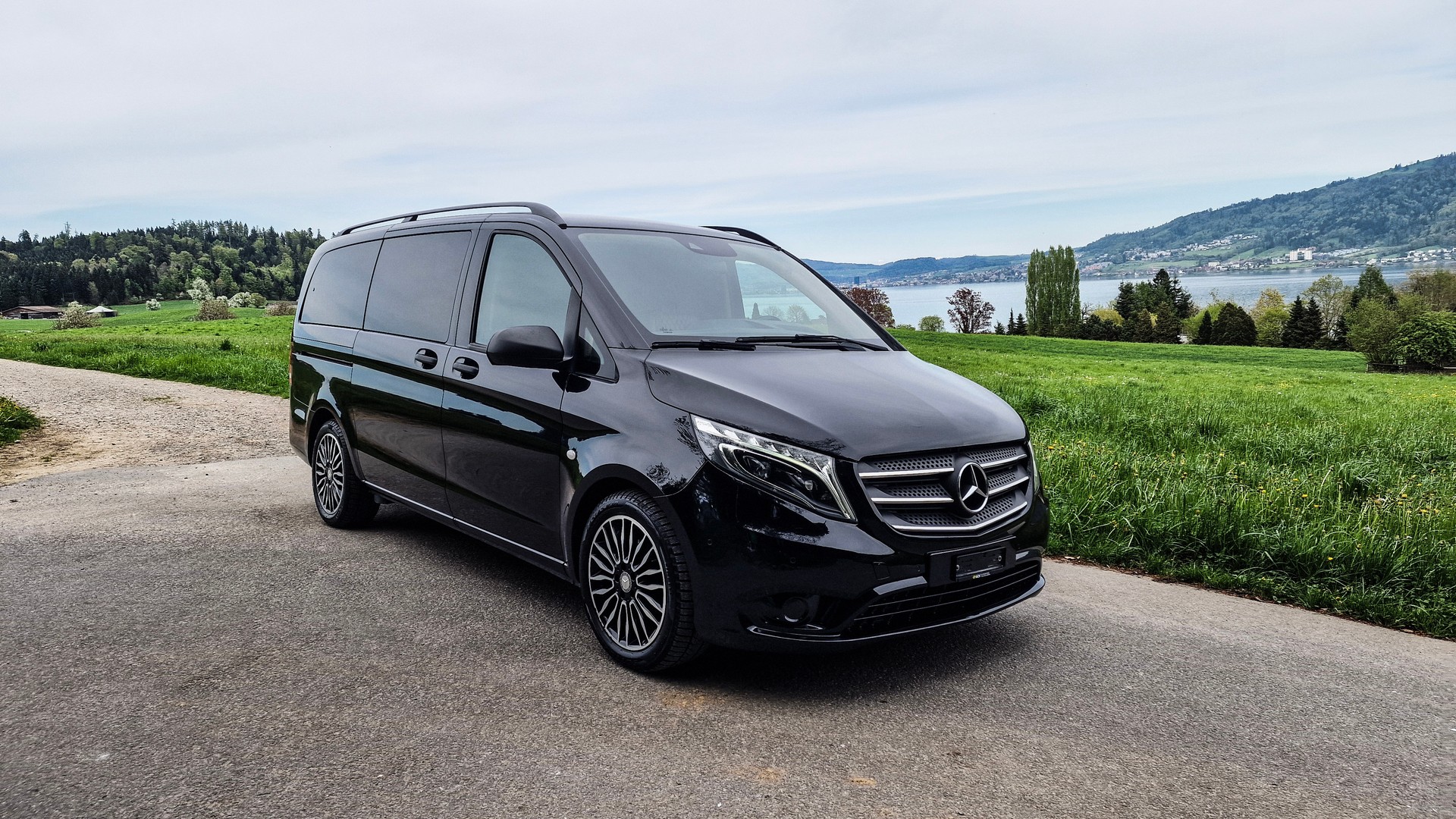 MERCEDES-BENZ 116 VIP-Bus Tourer L 7G-Tronic - 3
