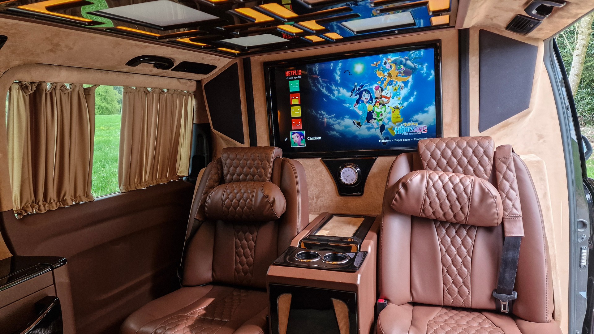 MERCEDES-BENZ 116 VIP-Bus Tourer L 7G-Tronic - 17