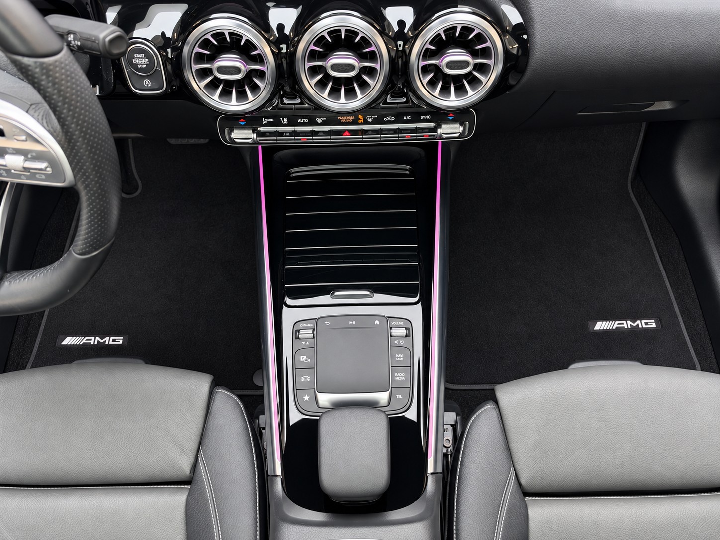 MERCEDES-BENZ GLA 250 4MATIC AMG Line (CH) | VOLLAUSSTATTUNG - 22