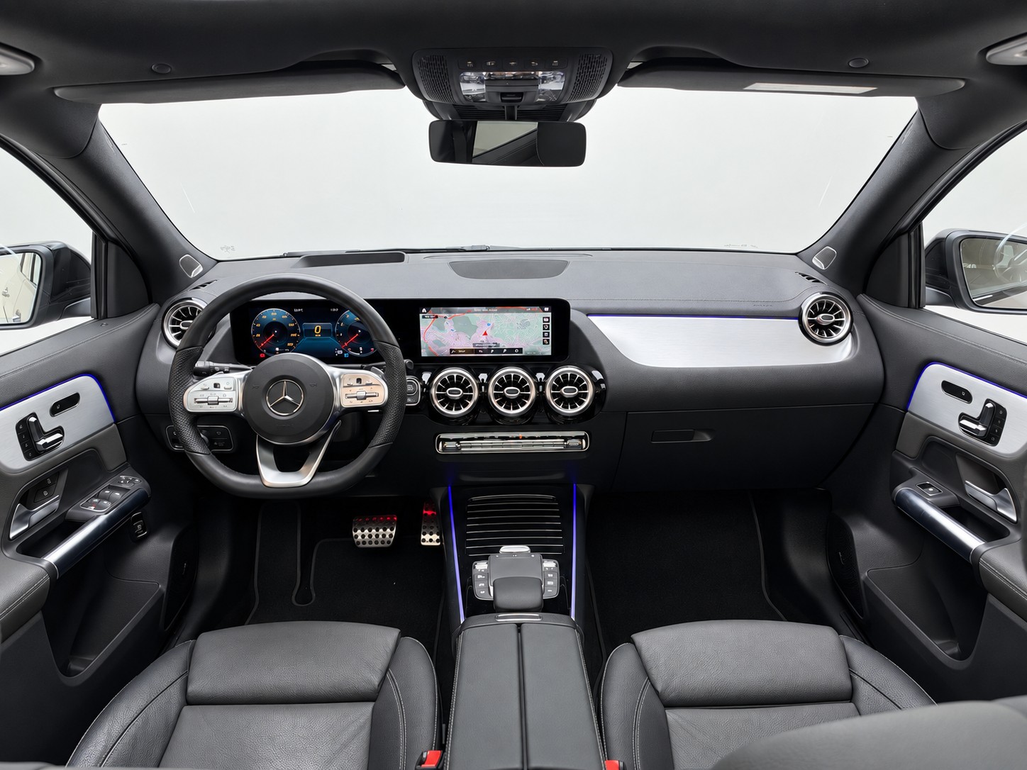 MERCEDES-BENZ GLA 250 4MATIC AMG Line (CH) | VOLLAUSSTATTUNG - 17