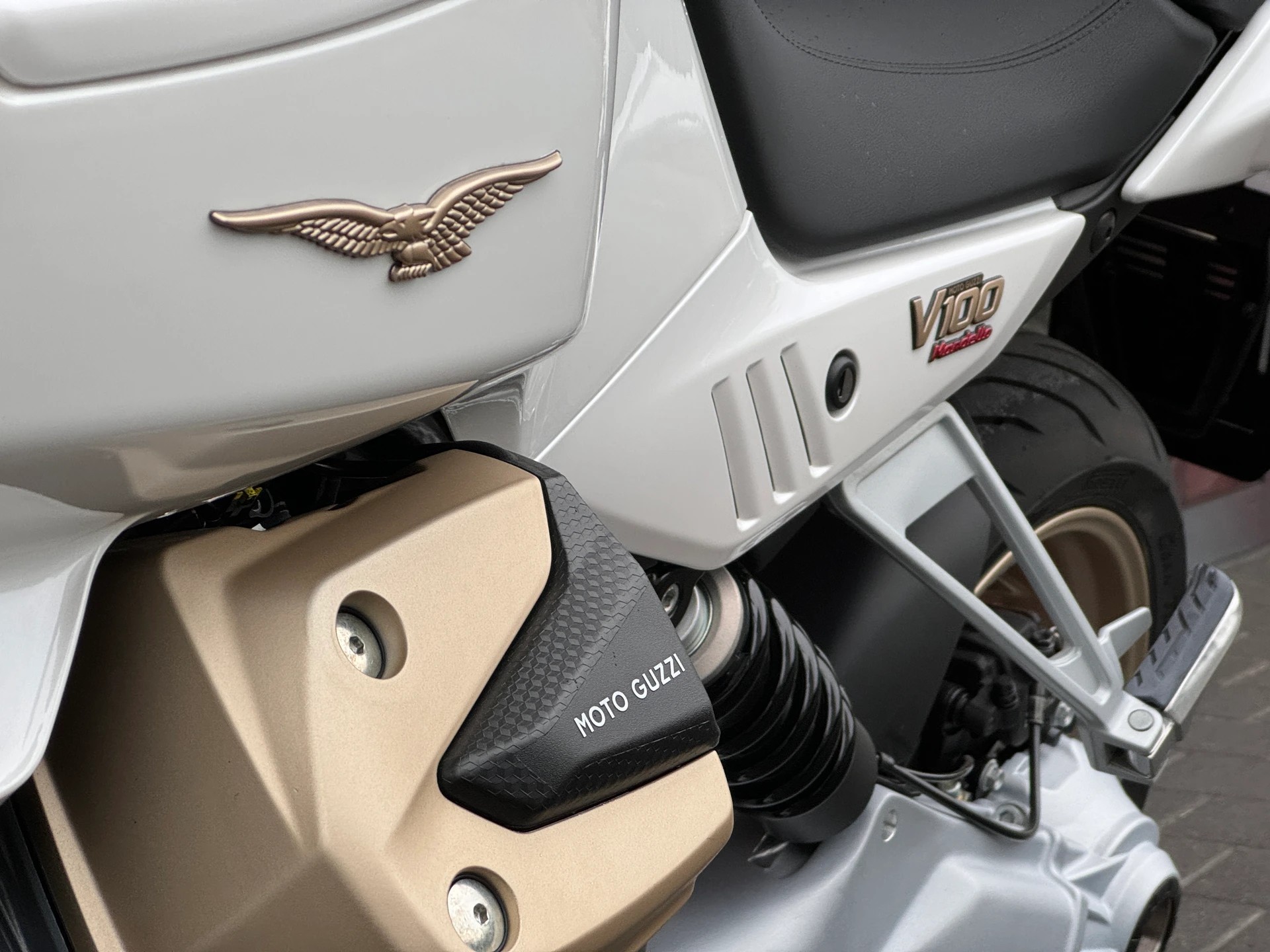 MOTO GUZZI V100 Mandello - 6