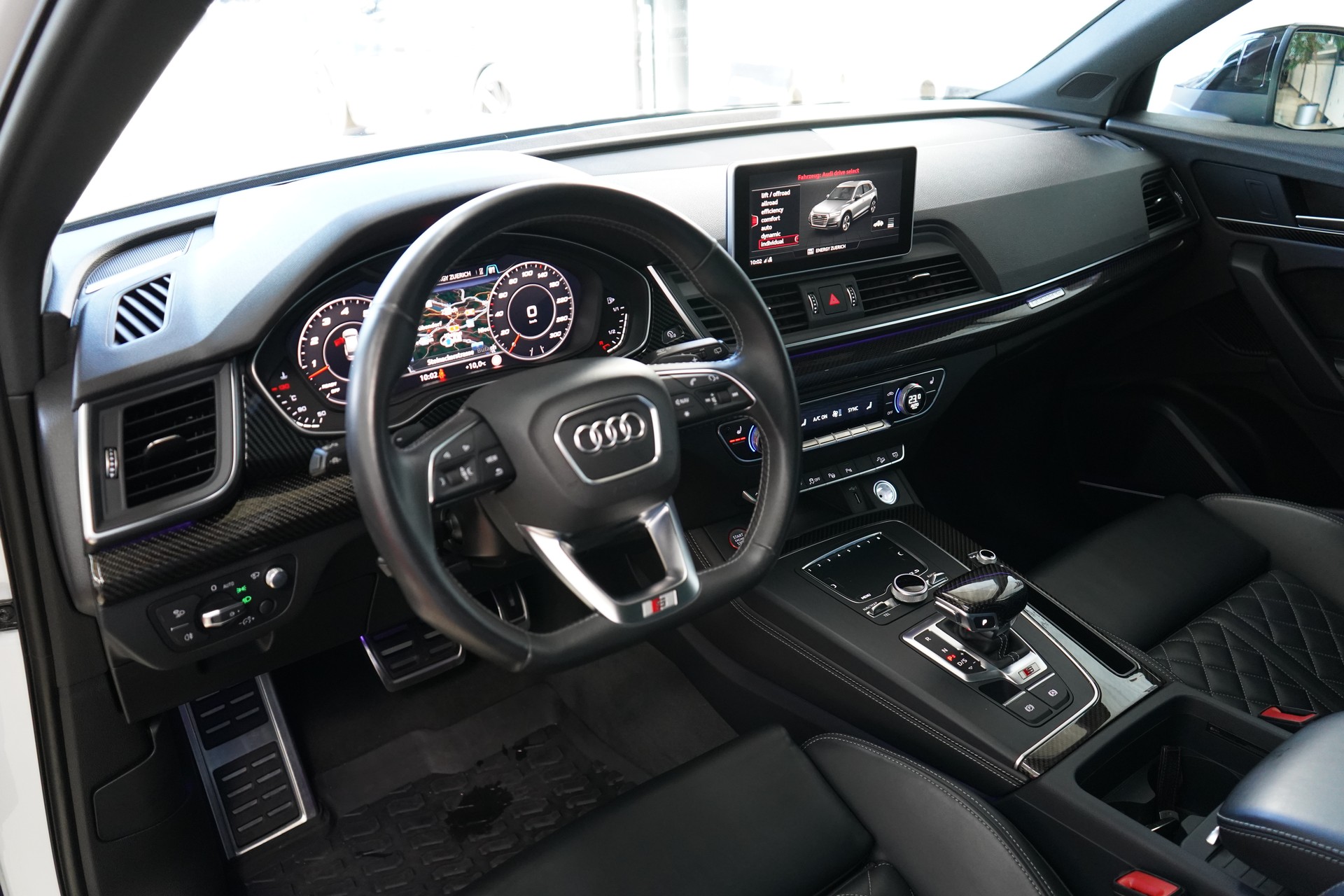 AUDI SQ5 3.0 TFSI quattro S-tronic - 16