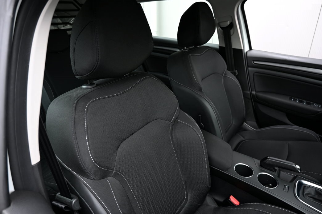 RENAULT Mégane Grandtour 1.5 dCi Business EDC Facelift - 6