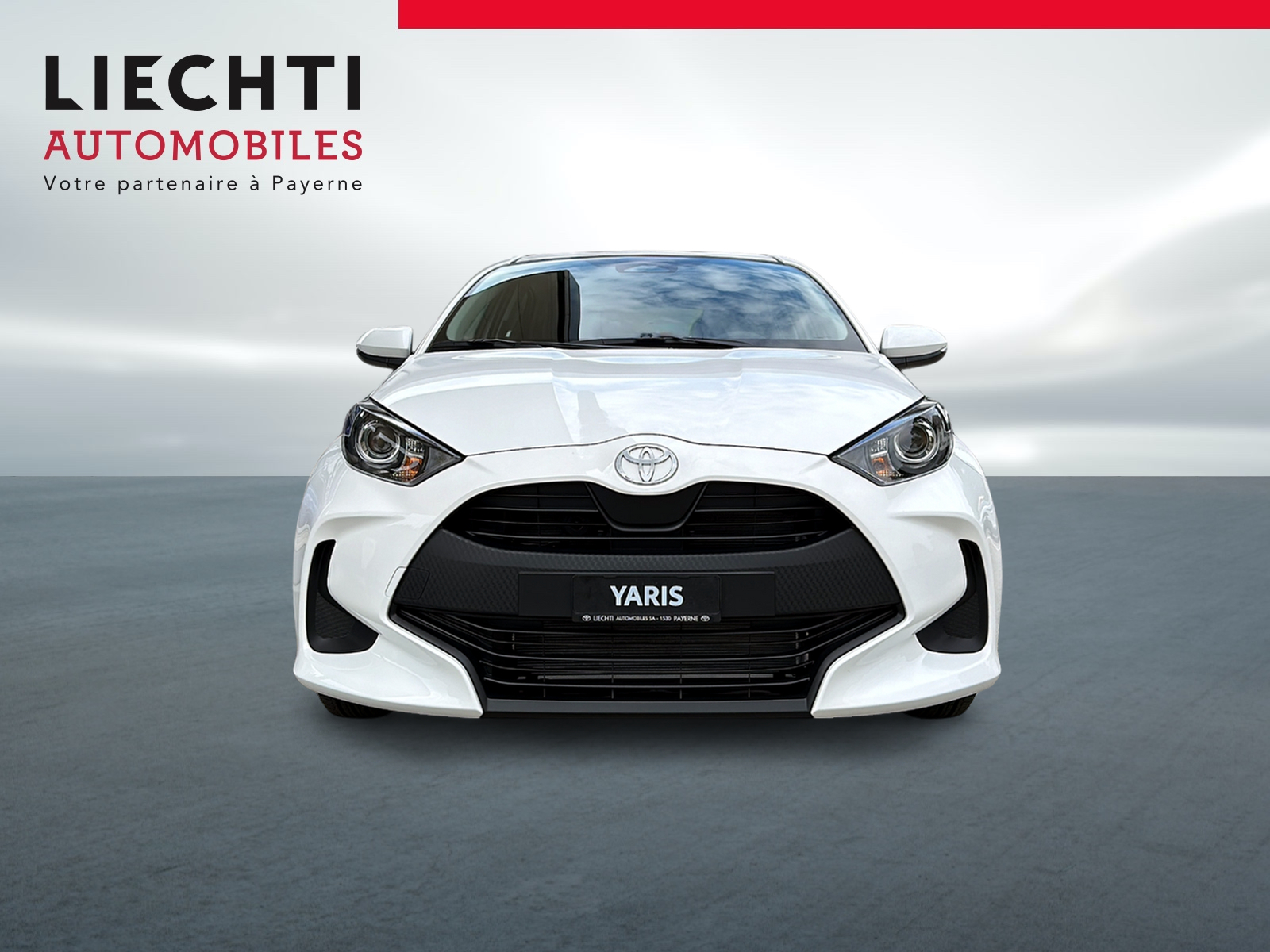 TOYOTA Yaris 1.5 Comfort e-CVT - 12