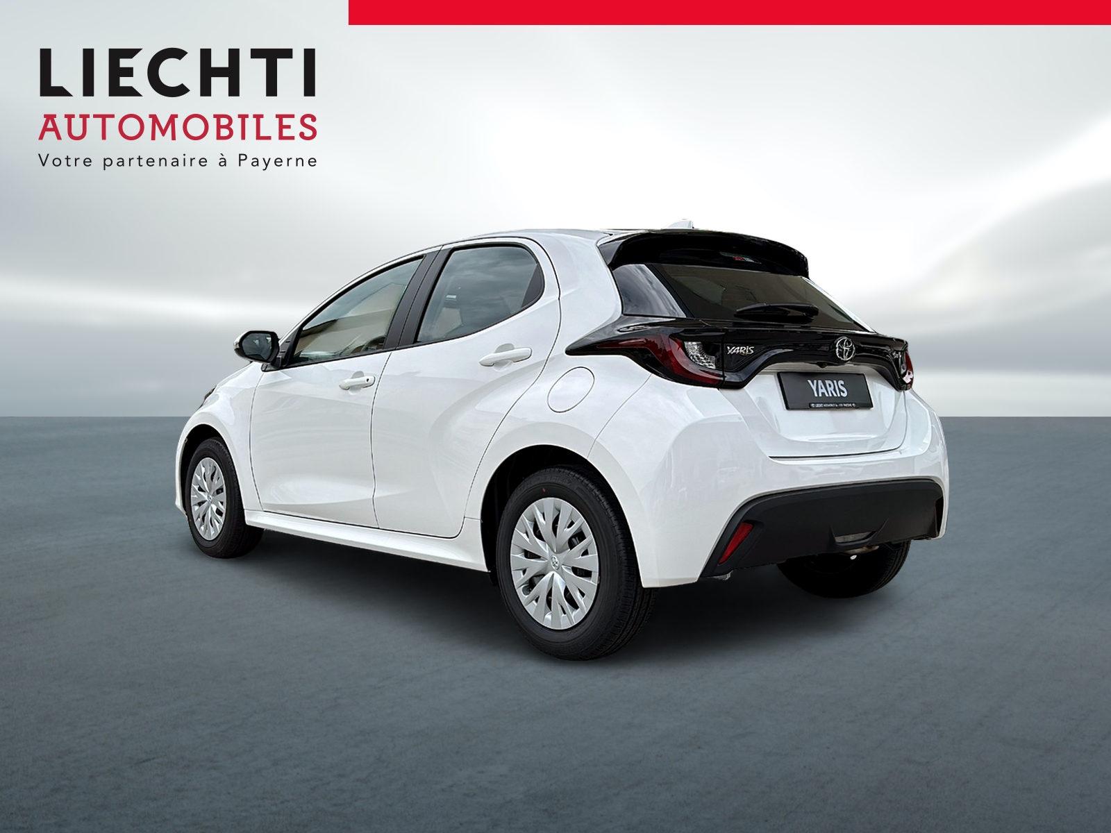 TOYOTA Yaris 1.5 Comfort e-CVT - 3