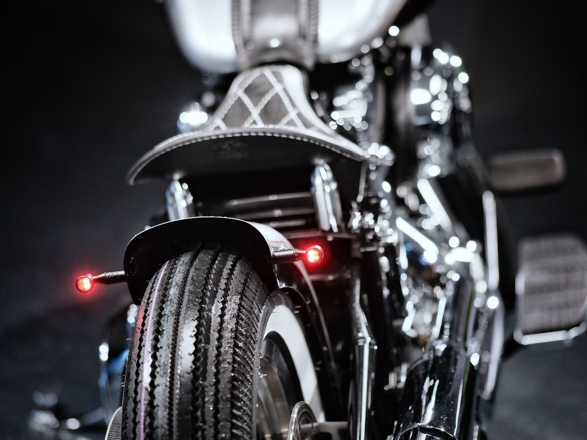 HARLEY-DAVIDSON FLSTF-I Fat Boy (25 kW) - 14
