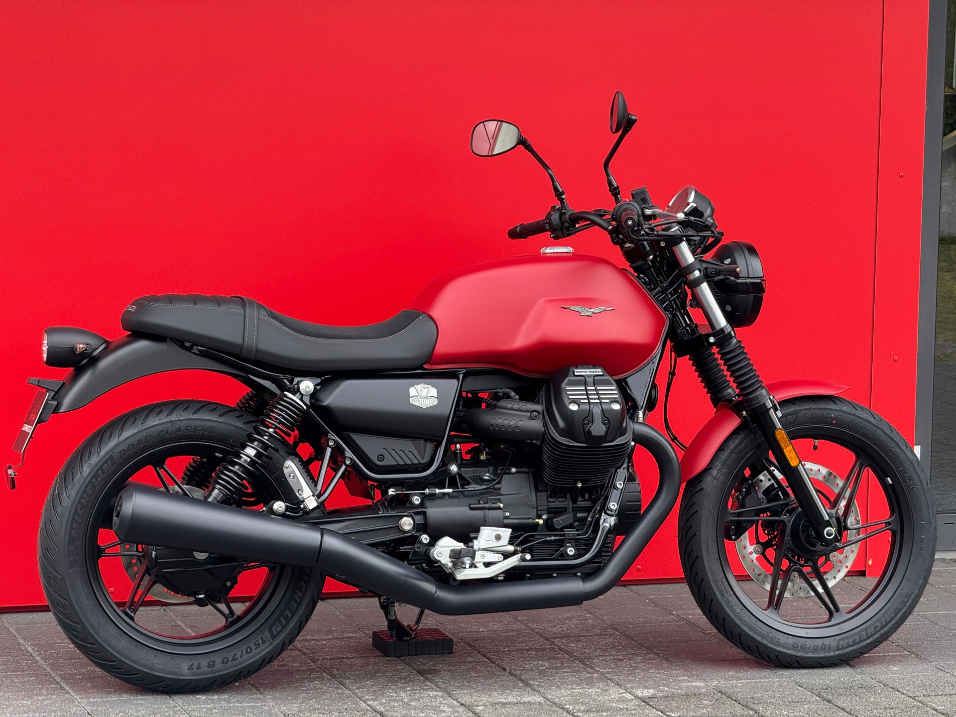 MOTO GUZZI V7 IV 850 Stone - 7