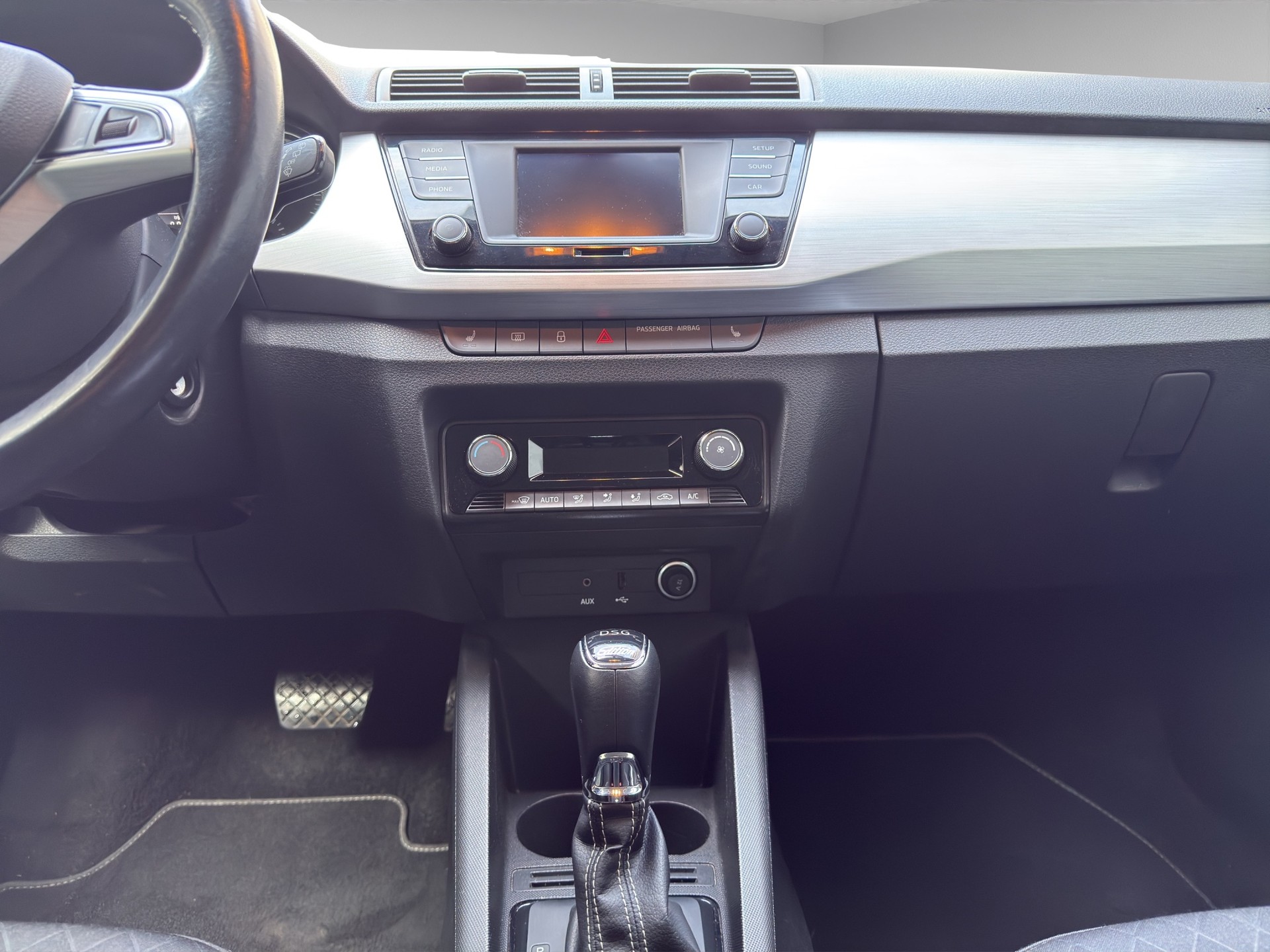 SKODA Fabia 1.2 TSI Ambition DSG MT - 7