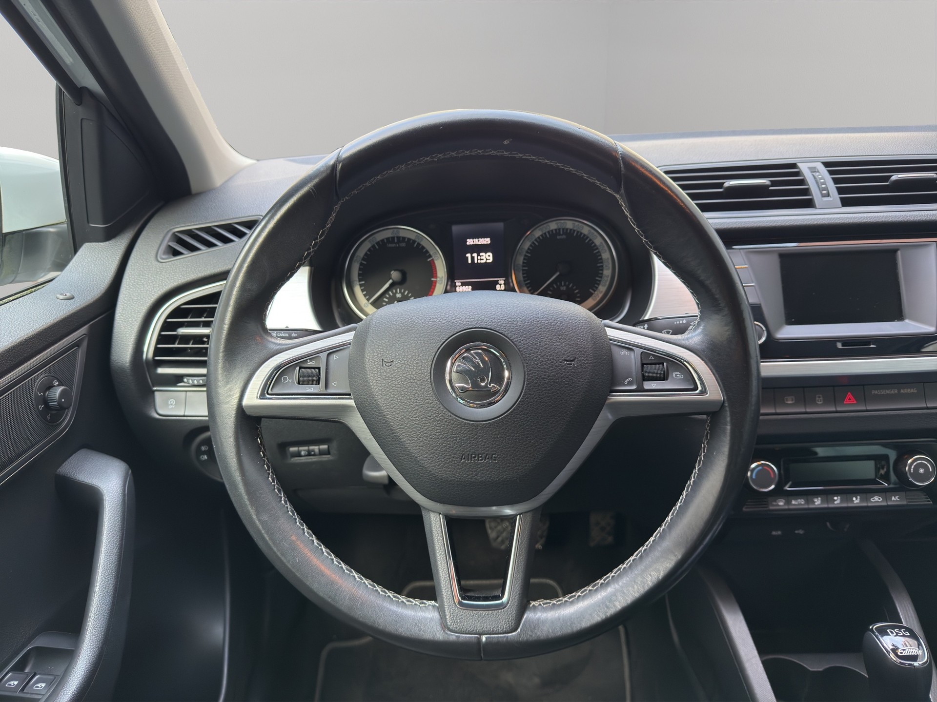 SKODA Fabia 1.2 TSI Ambition DSG MT - 6