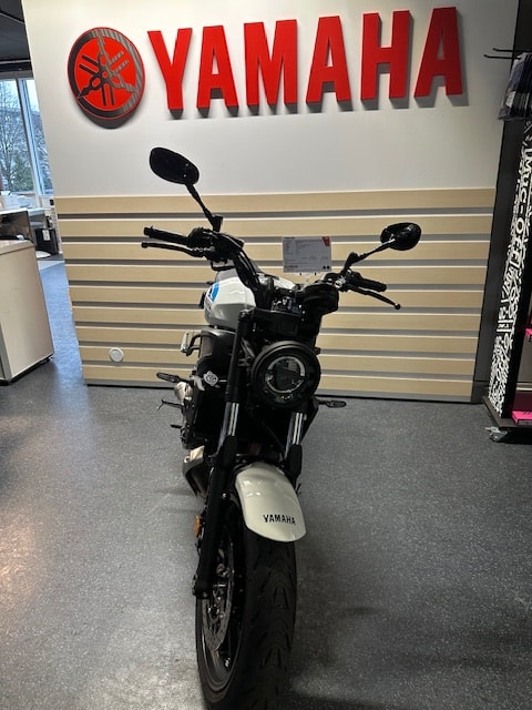 YAMAHA XSR 700 (35kW) - 6