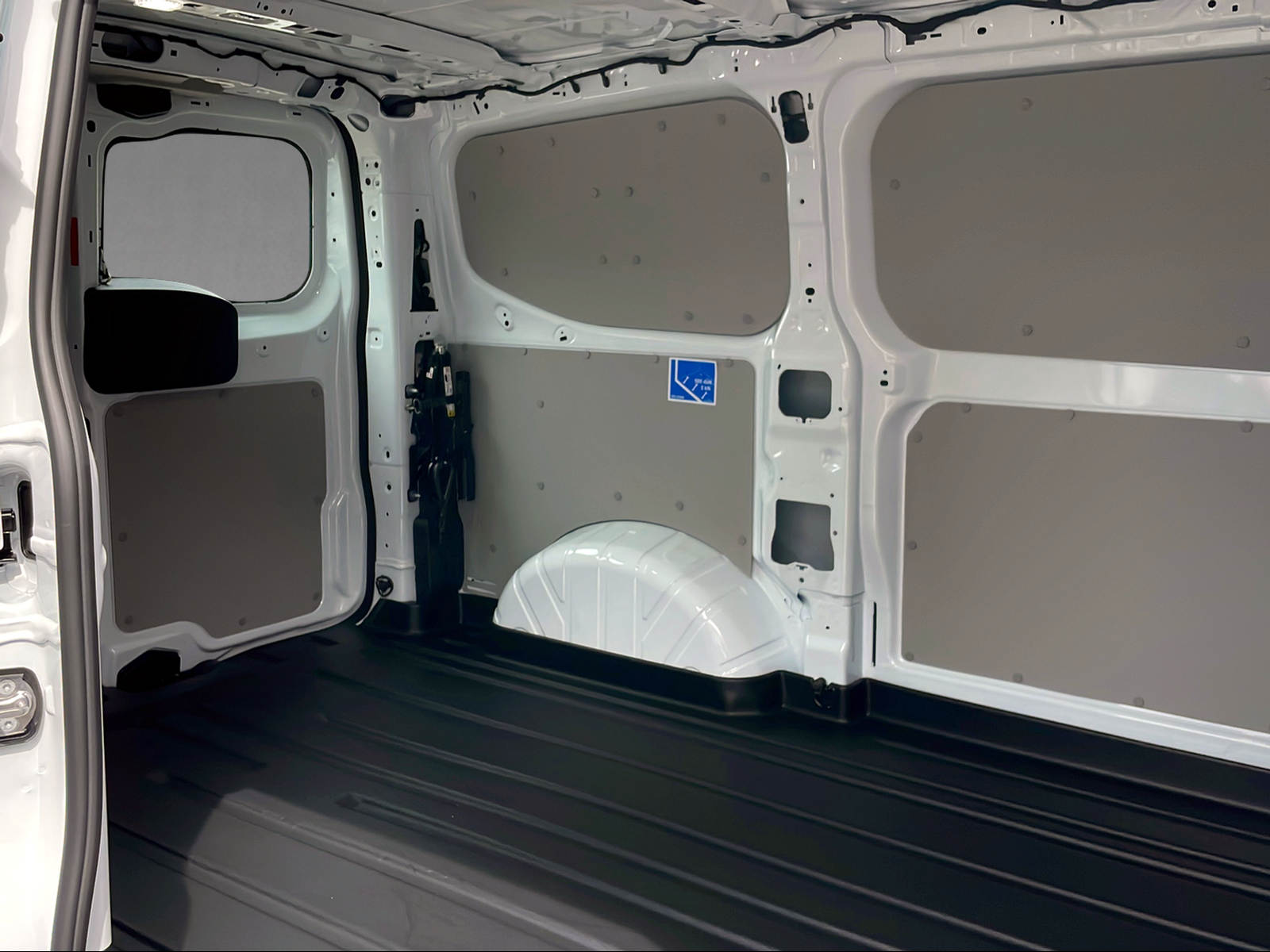 FORD Transit C Van 320 L1 2.0 EcoBlue 136 Trend 4x4 - 12