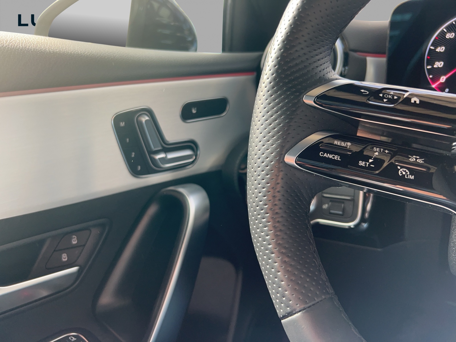 MERCEDES-BENZ A 250 4Matic 8G-DCT - 13