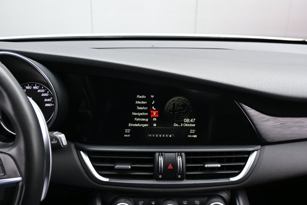 ALFA ROMEO Giulia 2.2 JTDM Super Automatic - 13