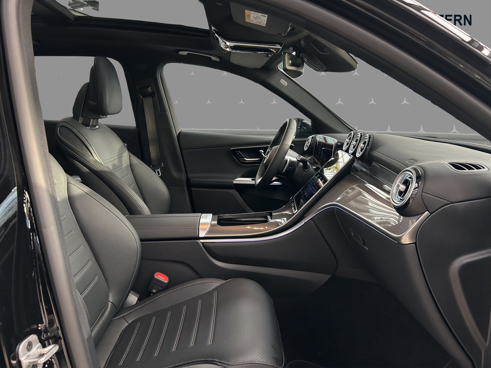 MERCEDES-BENZ GLC 200 4Matic 9G-Tronic - 17