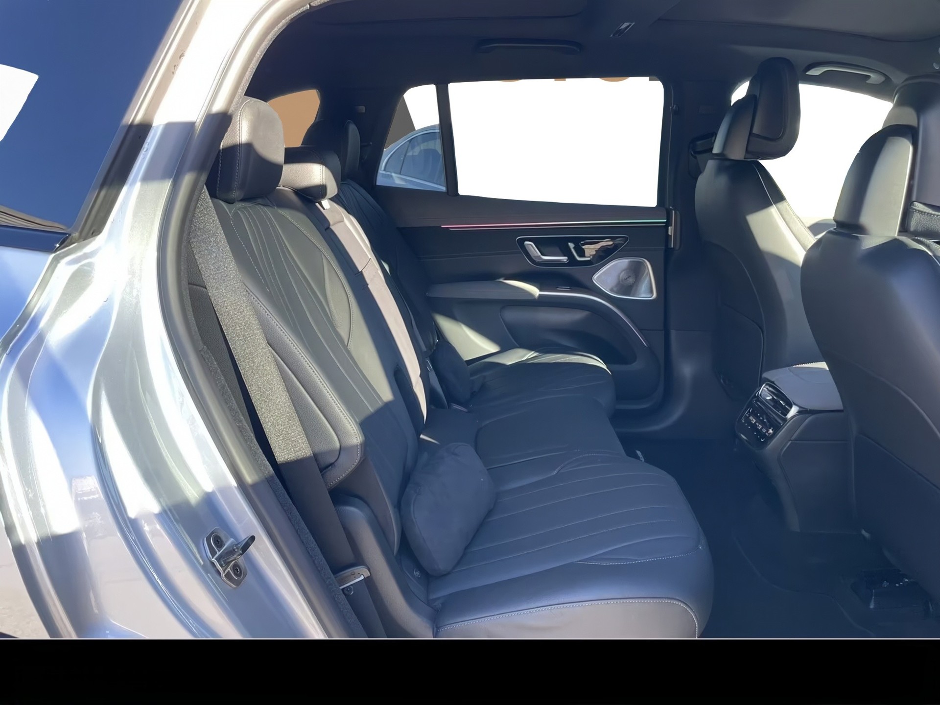 MERCEDES-BENZ EQS SUV 450 4Matic AMG Line Premium - 11