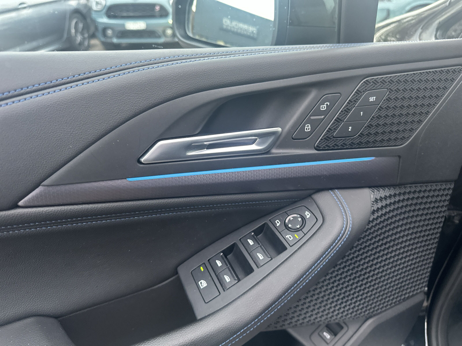 BMW 218d Active Tourer M Sport DKG - 17