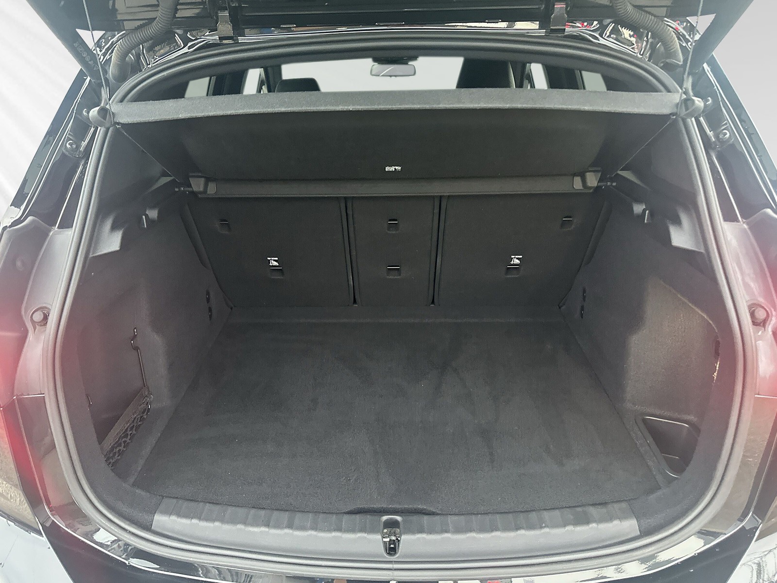 BMW 218d Active Tourer M Sport DKG - 8